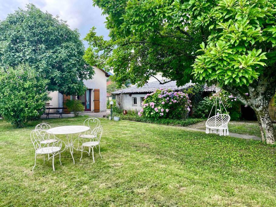 La Casa Del Papa - Maison Spacieuse Avec Jardin ドール エクステリア 写真