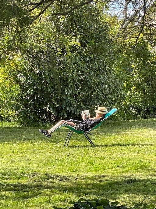 La Casa Del Papa - Maison Spacieuse Avec Jardin ドール エクステリア 写真